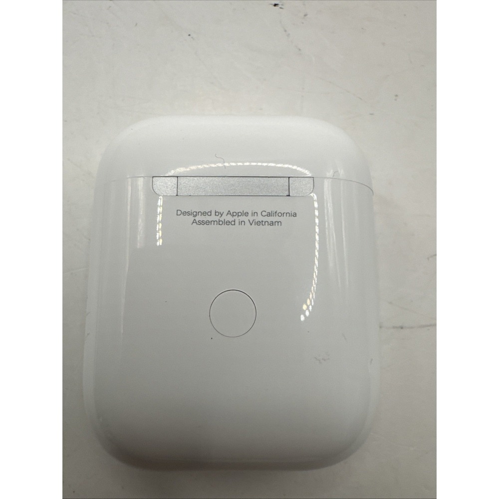 AirPods Pro (2nd Generation) USB-C Magsafe Charging Case Replacement A2968